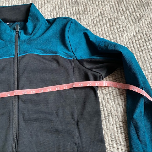 ADIDAS
Go-To Full Zip Jacket woman’s size xl - Picture 7 of 9